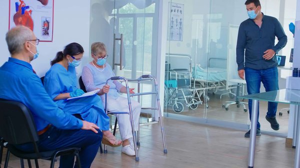 Les cliniques privées offrent-elles des services de réhabilitation ?